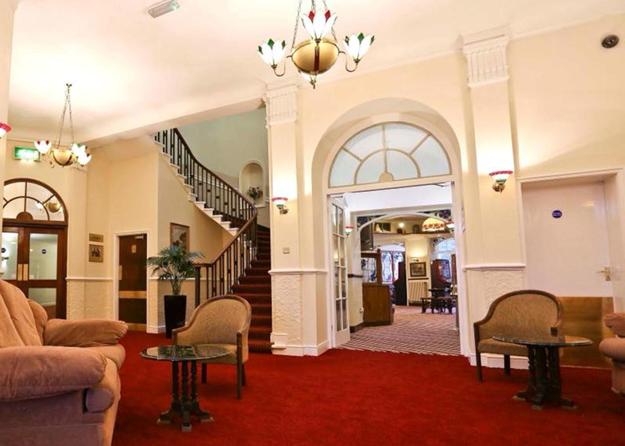 Station Hotel Dudley Eksteriør billede
